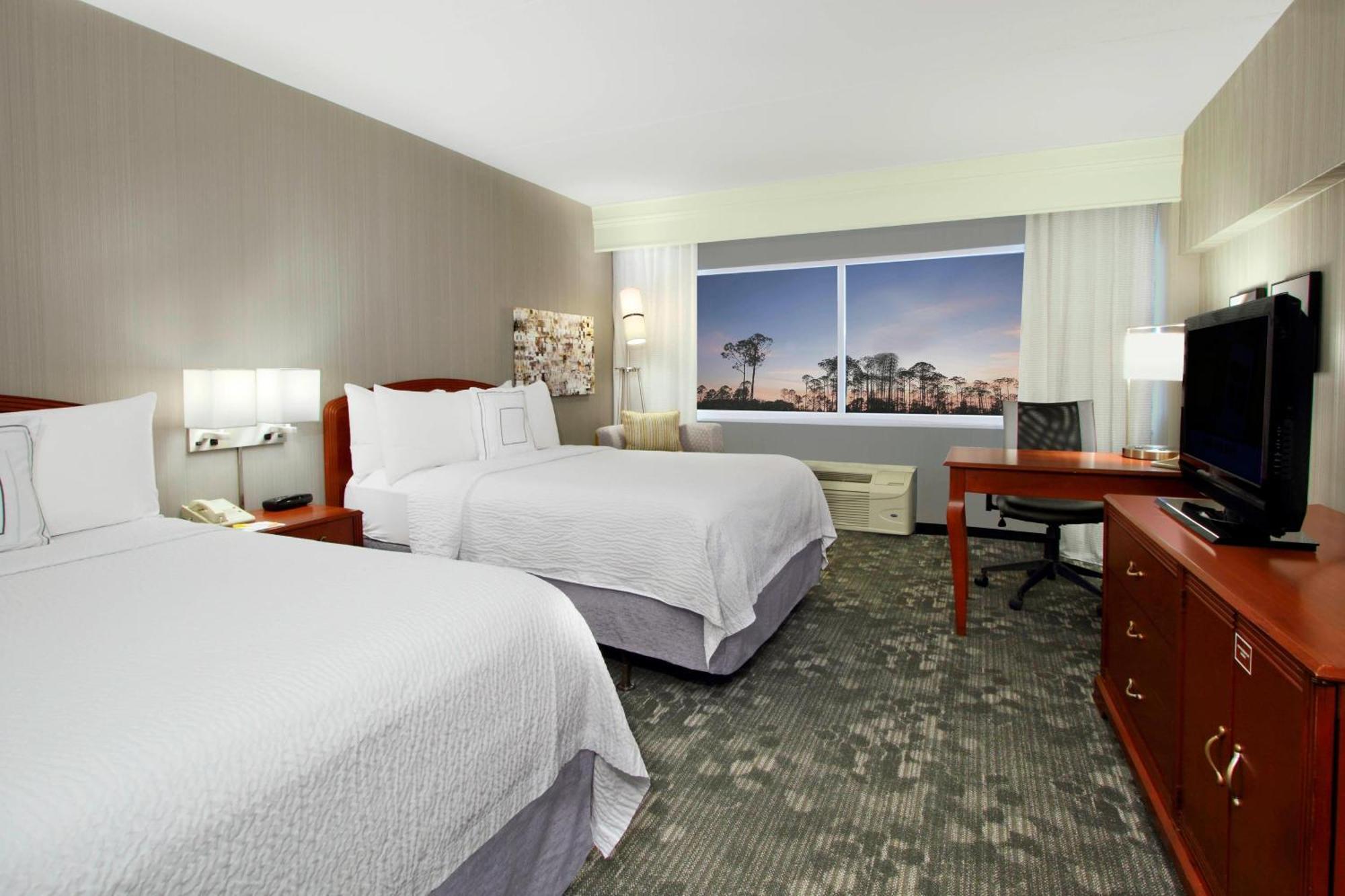 Courtyard By Marriott Lyndhurst/Meadowlands Hotel Buitenkant foto