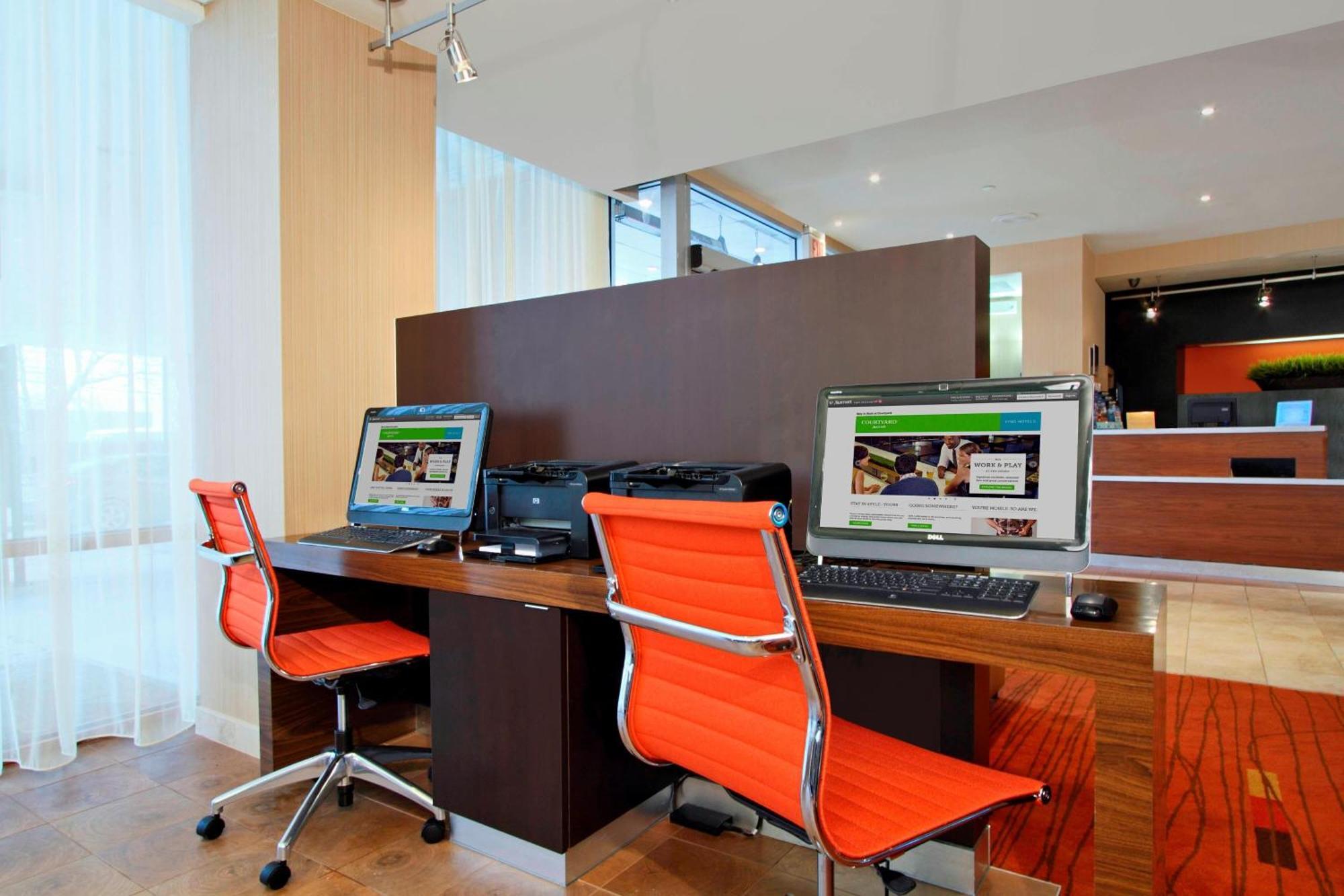 Courtyard By Marriott Lyndhurst/Meadowlands Buitenkant foto