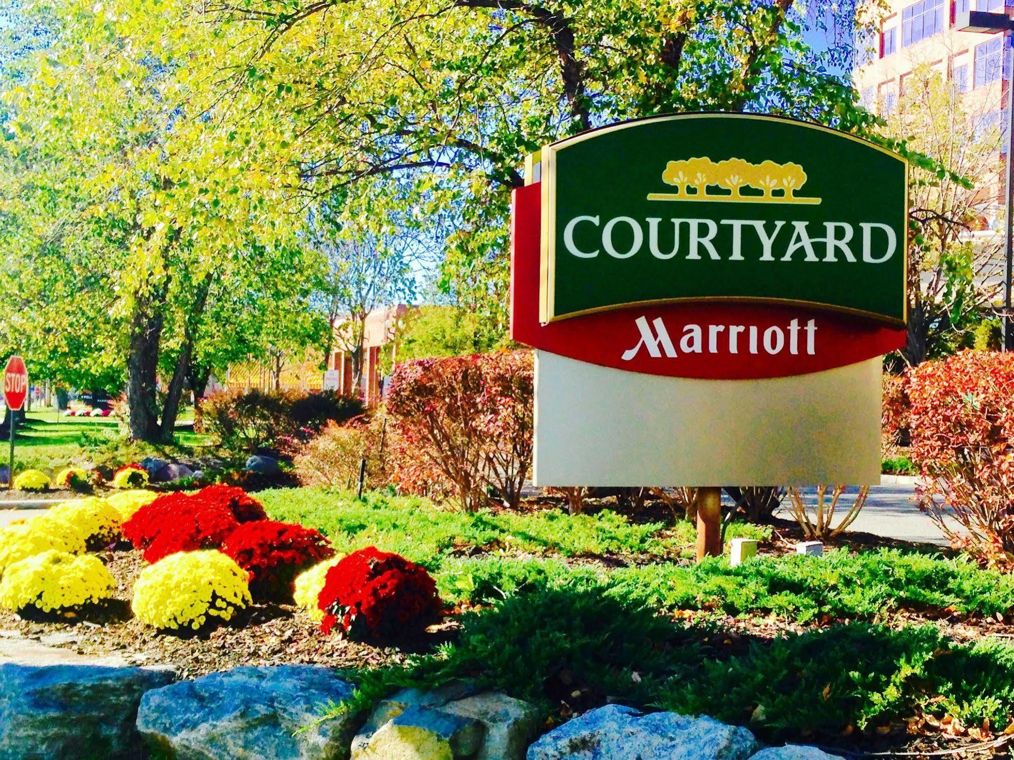 Courtyard By Marriott Lyndhurst/Meadowlands Buitenkant foto